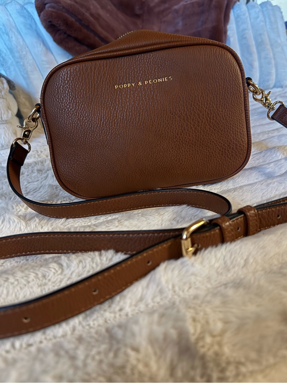 Poppy & Peonies Brown Leather Crossbody Bag in color : Chesnut